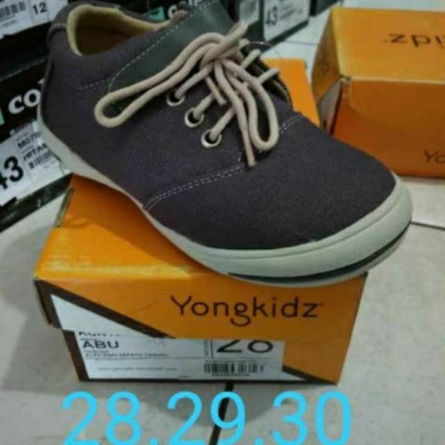 Sepatu Yongkidz
