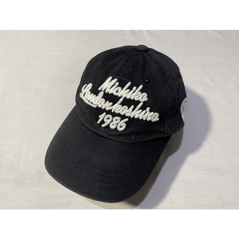 TOPI VINTAGE MICHIKO LONDON
