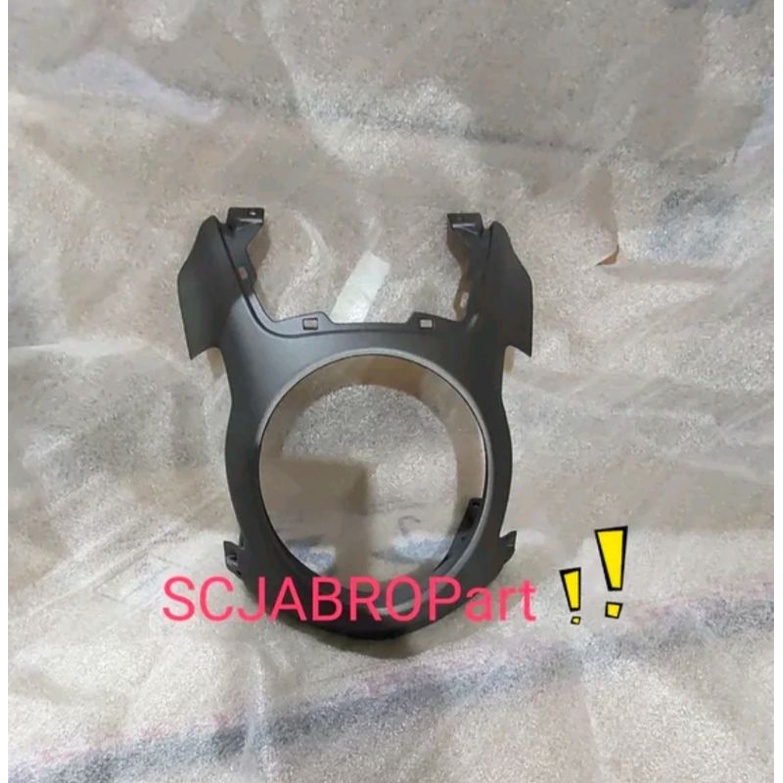 COVER RR CENTER BLACK...NEW HONDA SCOOPY ESP K2F..83750 K2F N00ZP..ORI AHM