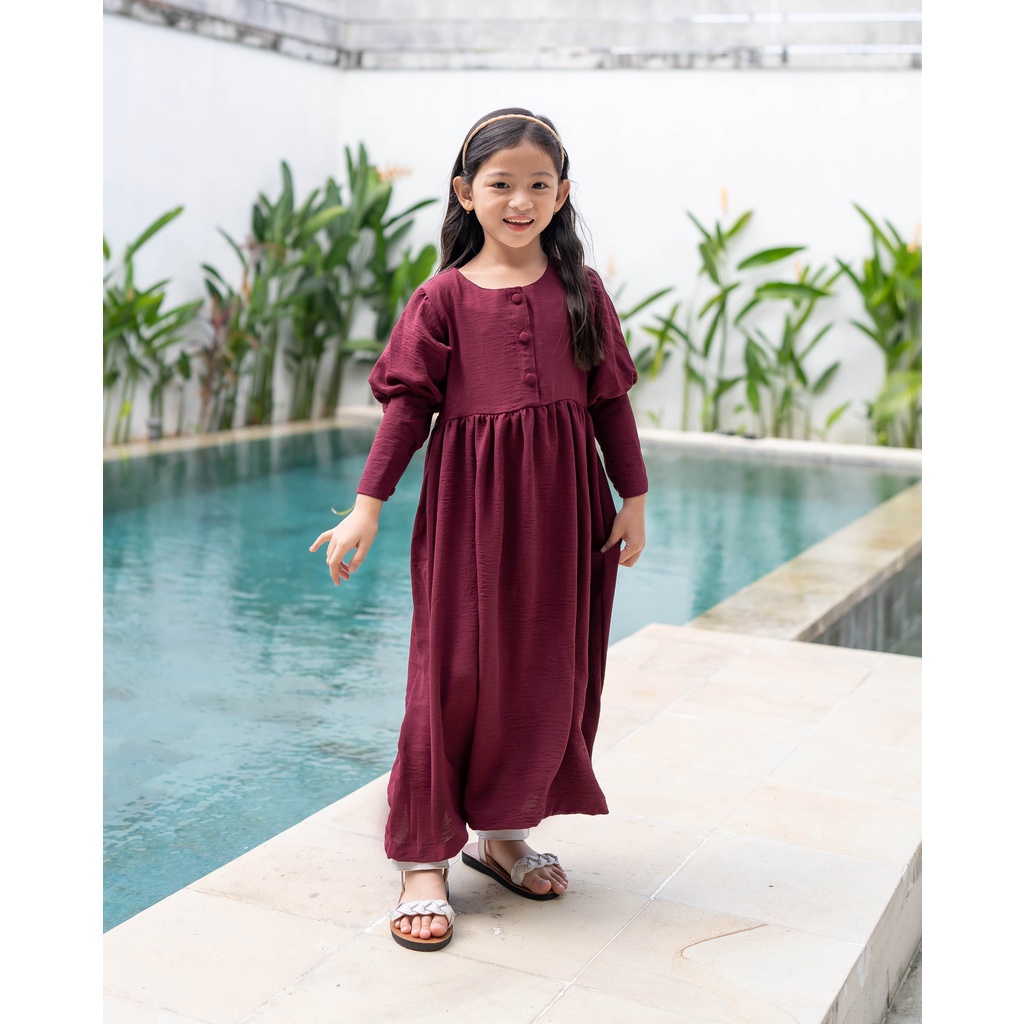 SYAZANI MAXI DRESS | Baju Anak | Dress Anak Perempuan | Dress Crinkle | Dress Muslim Anak | Maxi Dress anak  | Puff Sleeve Dress Anak | Lengan balon | Dress maxi polos basic anak