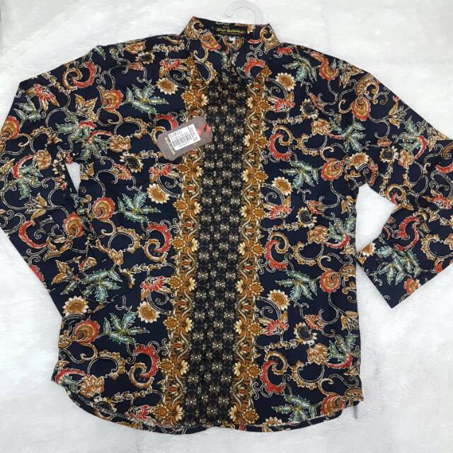 Batik Cowo Dwi Maharani