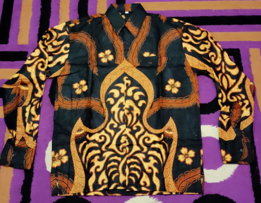 Kemeja Batik Semi Sutra Shyntetic Premium Exclusive Puring Istimewa Bahu Pakai Busa