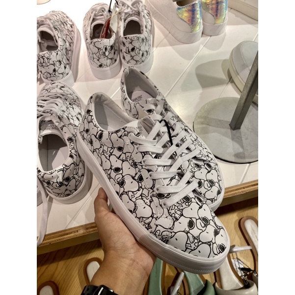 Pull & Bear sneakers shoes X Snoopy
