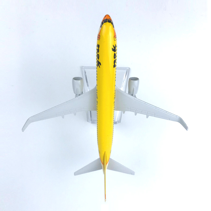 Model Pesawat Terbang Airways NOK B737 737 Bahan Metal Warna Kuning Ukuran 16CM Untuk Dekorasi