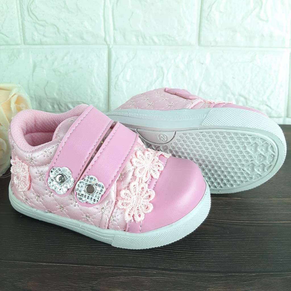 [TAMAN SEPATUKU] SEPATU TRENDY MURAH SNEAKER BUNGA PINK PUTIH PAYET LUCU ANAK PEREMPUAN 1-6 TAHUN BAX05