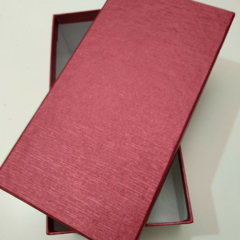 

Gift box hardbox kotak kue 22x11x7 hard box dus karton daur ulang muat 2toples kotak