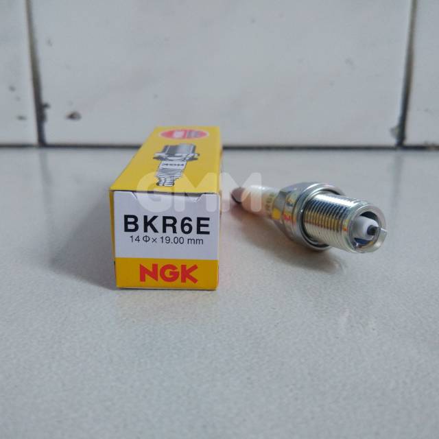 Busi Mobil NGK BKR6E Avanza Xenia Old lama