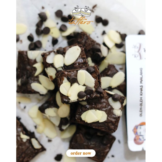 Fudgy Bites Brownies Pouch