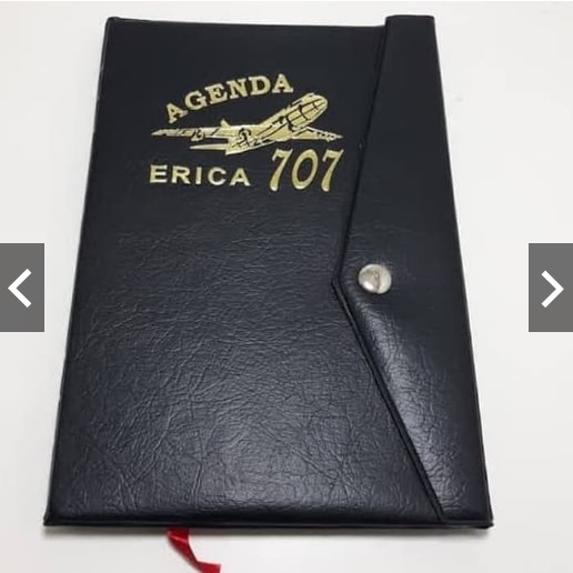 

Buku Agenda Kerja Hard Cover Kancing ERICA 707