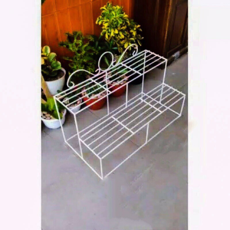 Rak Bunga Besi Minimalis Bertingkat Standing Pot Susun 2 Rak Bunga Besi Minimalis Bertingkat Standing Pot Susun 2