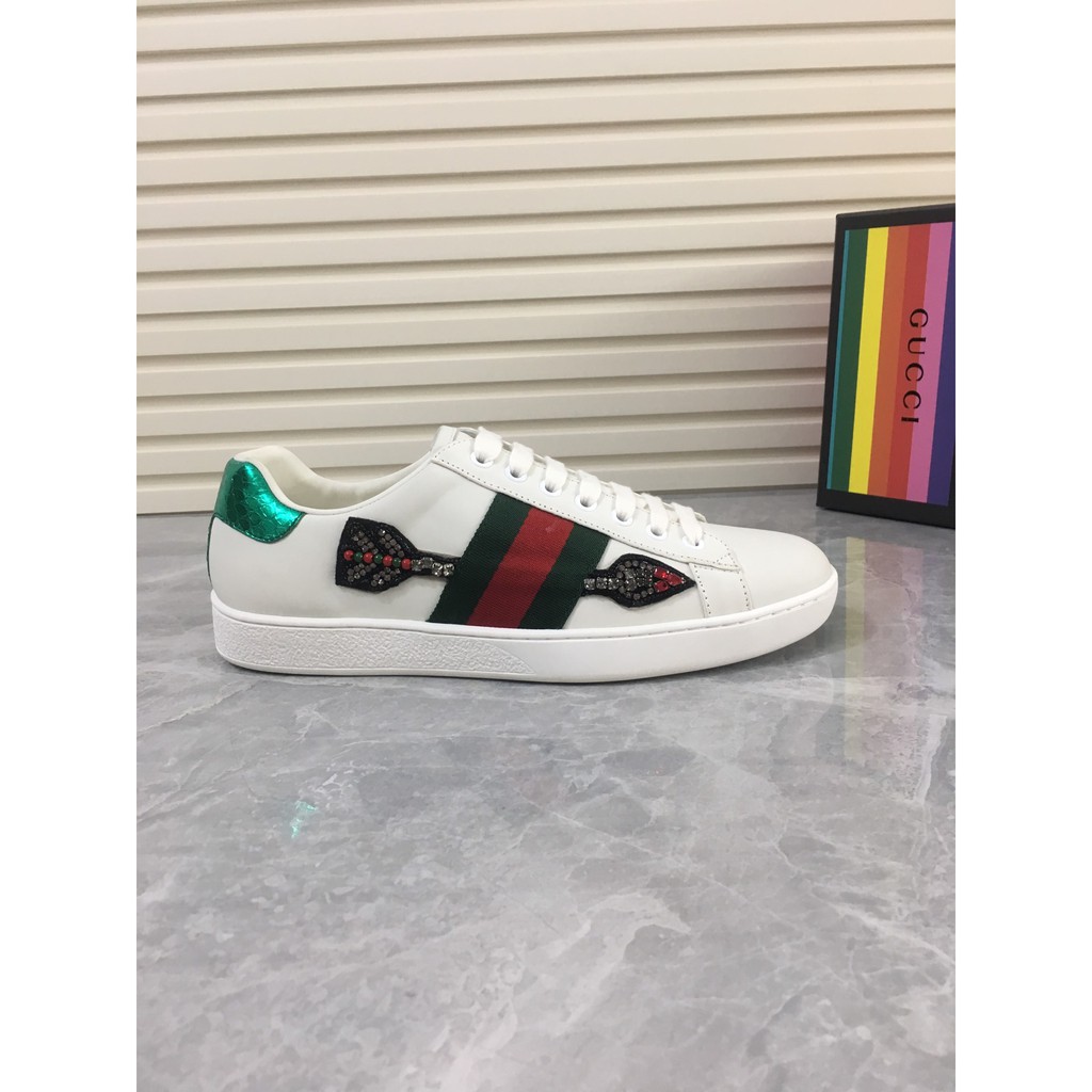gucci trainers arrow