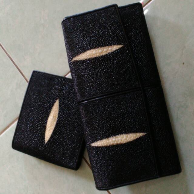 Dompet kulit ikan pari couple hitam diamond