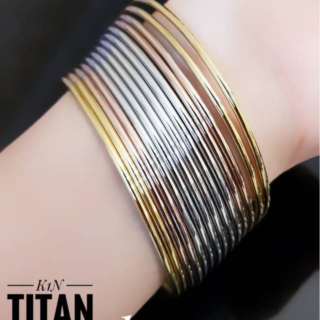 Titanium gelang 2402