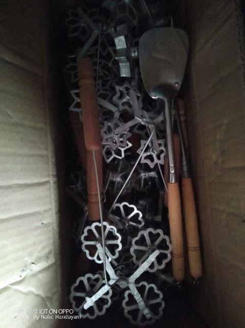 Paket Bintang Gandeng Jumbo - Cetakan Kembang Goyang