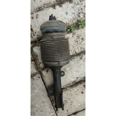 Sepasang Airsuspension Depan Toyota Harrier 2004