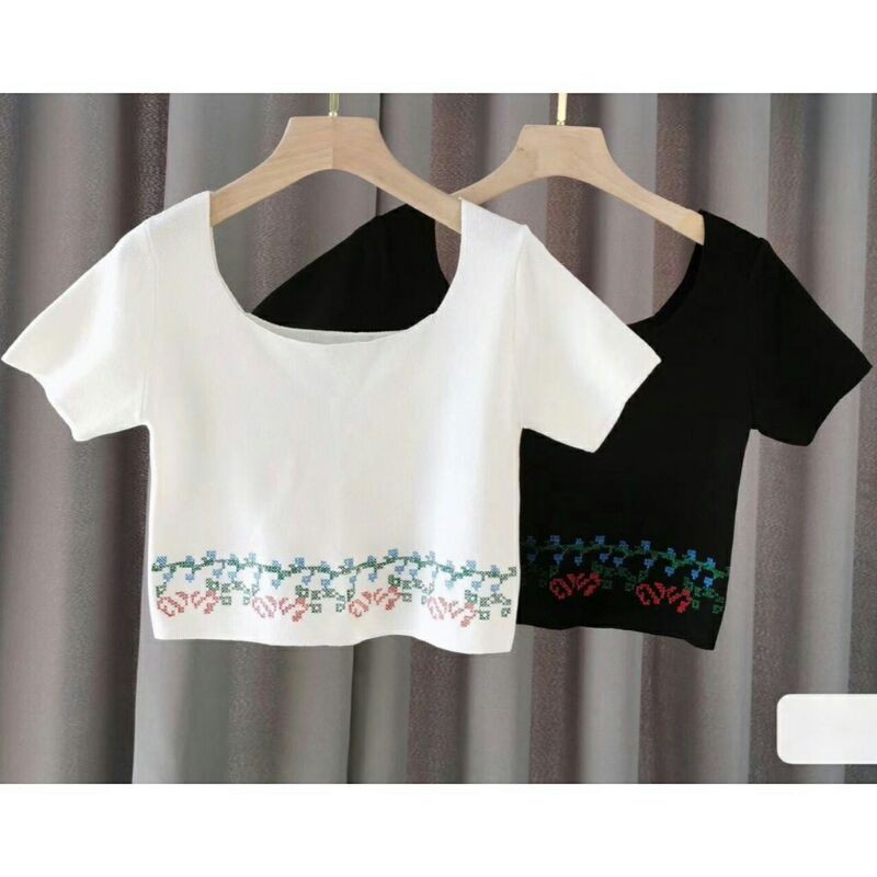 Blackpink Rose Sister Knit Crop Top