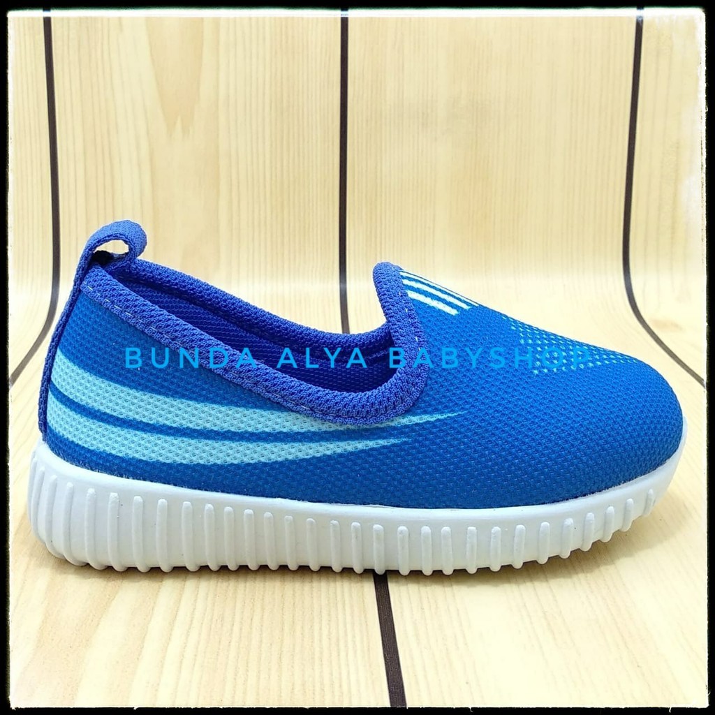 Sepatu Anak Laki Usia 1 2 3 4 5 6 Tahun Size 22 - 35 Garis BIRU - Sepatu Anak Cowok Cewek Alas Karet Anti Licin