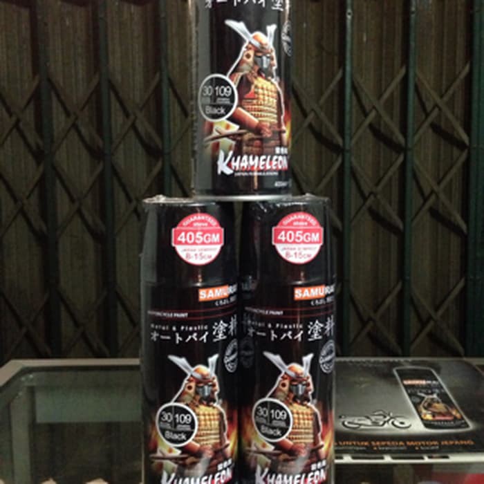 

Samurai Paint/Black 109-Cat Semprot Aerosol