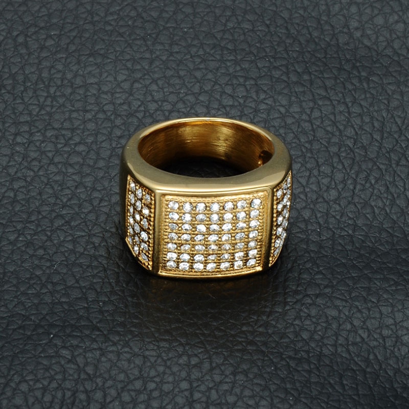 Pola Fashion Square Dengan Diamond Crystal Men's Alloy Ring