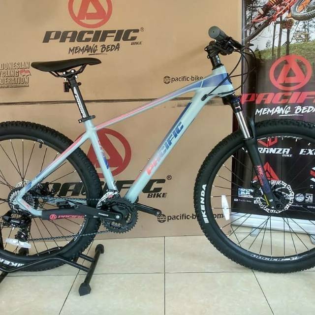 Pacific Tranzline X6 MTB 27.5 Alloy Fork Lock 3x8 Sp Mech Cakram