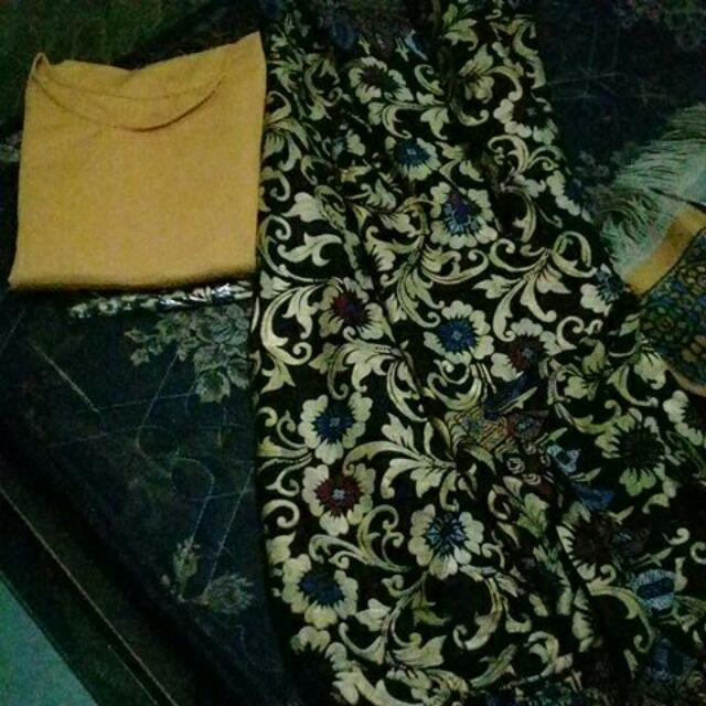 Melinda Cp Set Lowo Floral Gold Batik Kebaya Sarimbit Instan Baju Kondangan Couple Seragam Keluarga