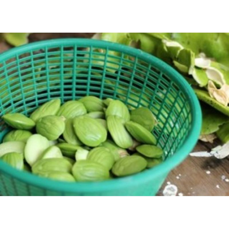 

buah Pete petai kupas tanpa kulit