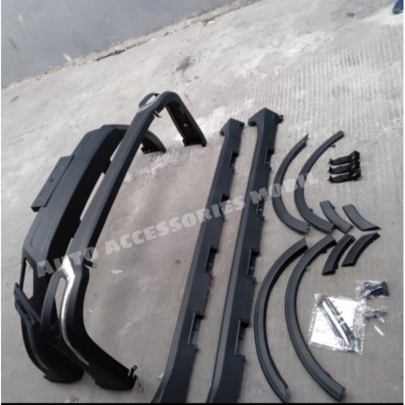 Bodykit Innova Venturer 2021 original Toyota 12 pcs