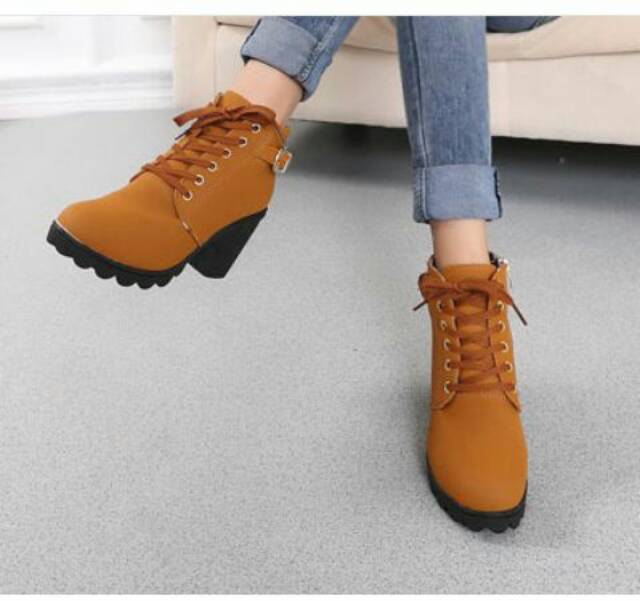 sepatu Heels boots wanita 077 ankle boots resleting samping