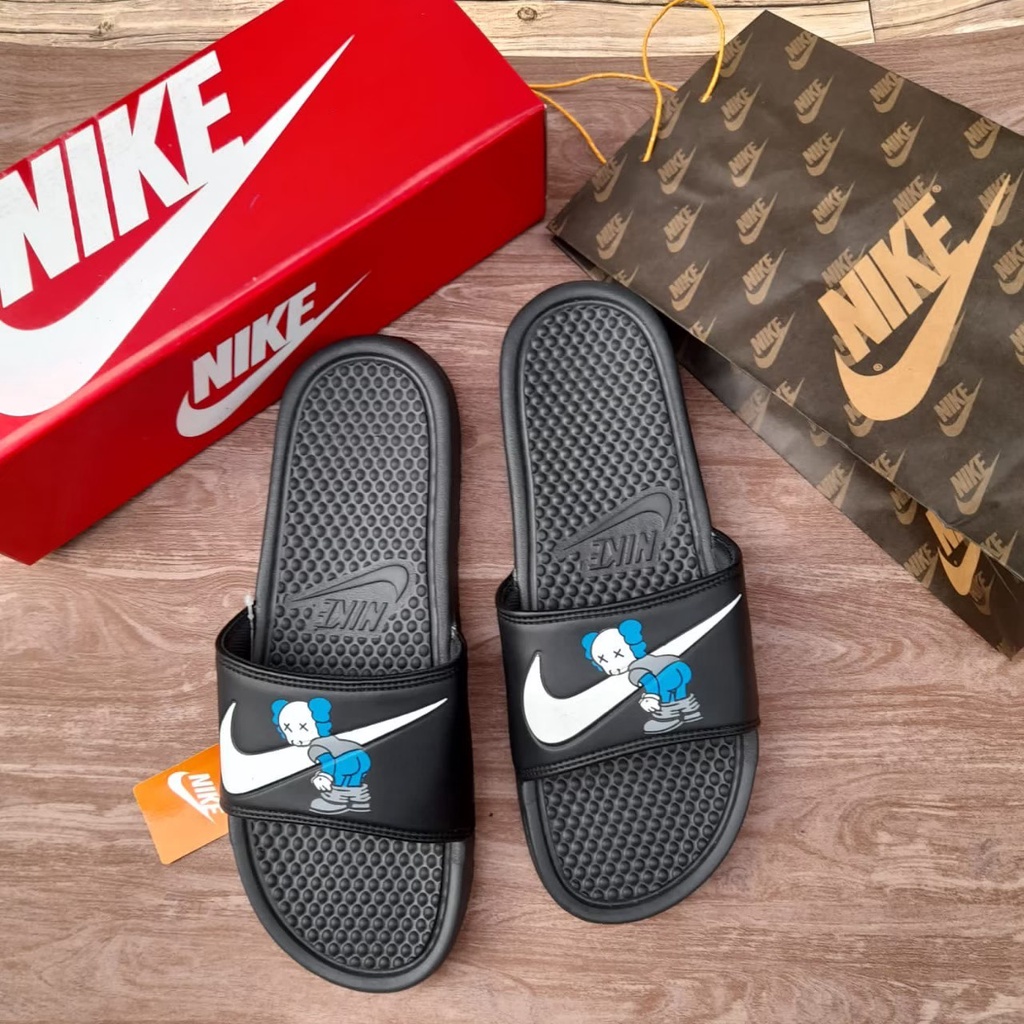 Sandal Nike Benassi / Sandal Selop Slip On Pria Wanita Nike Slide