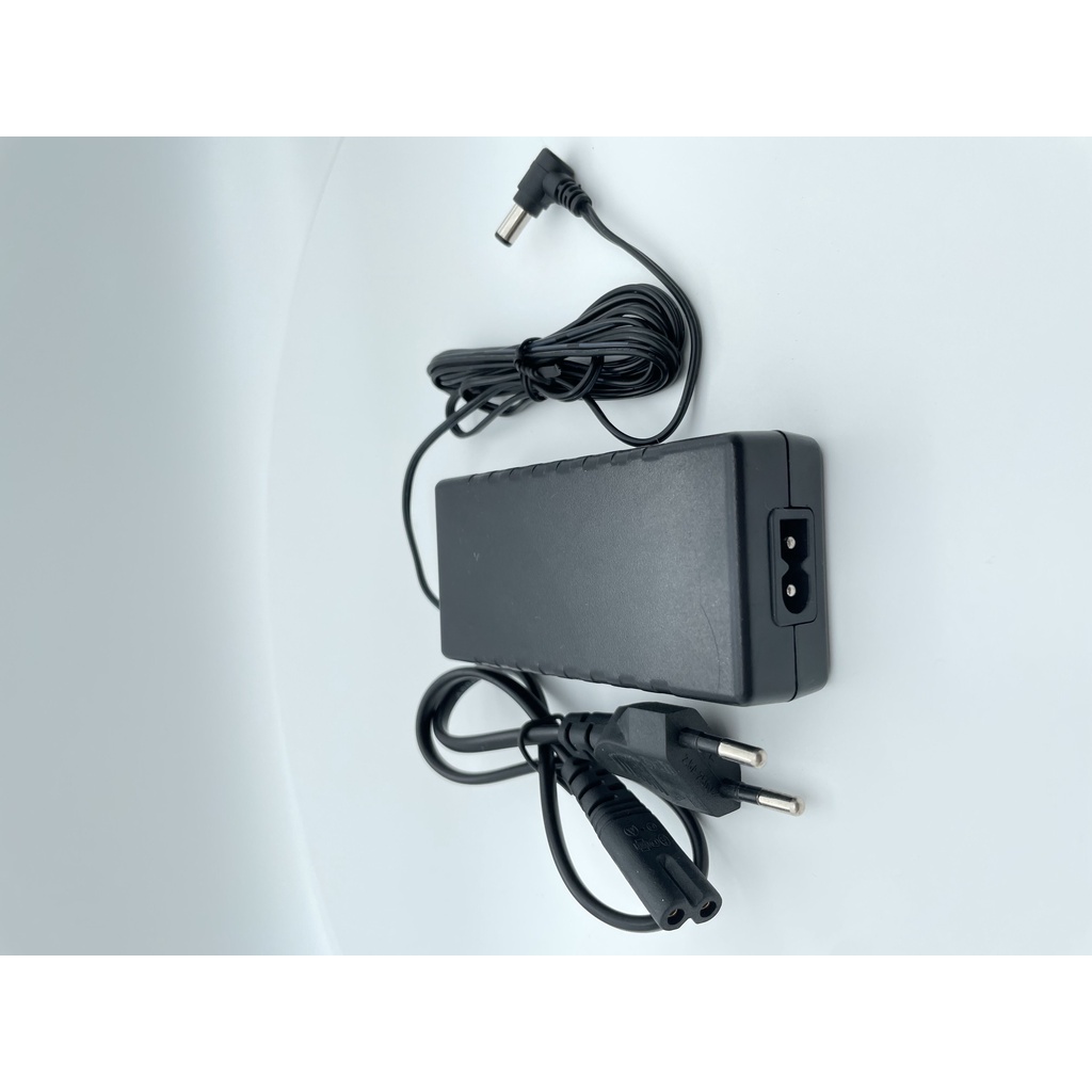 ADAPTOR  / AC POWER ADAPTOR / CAHRGER 15V 2A