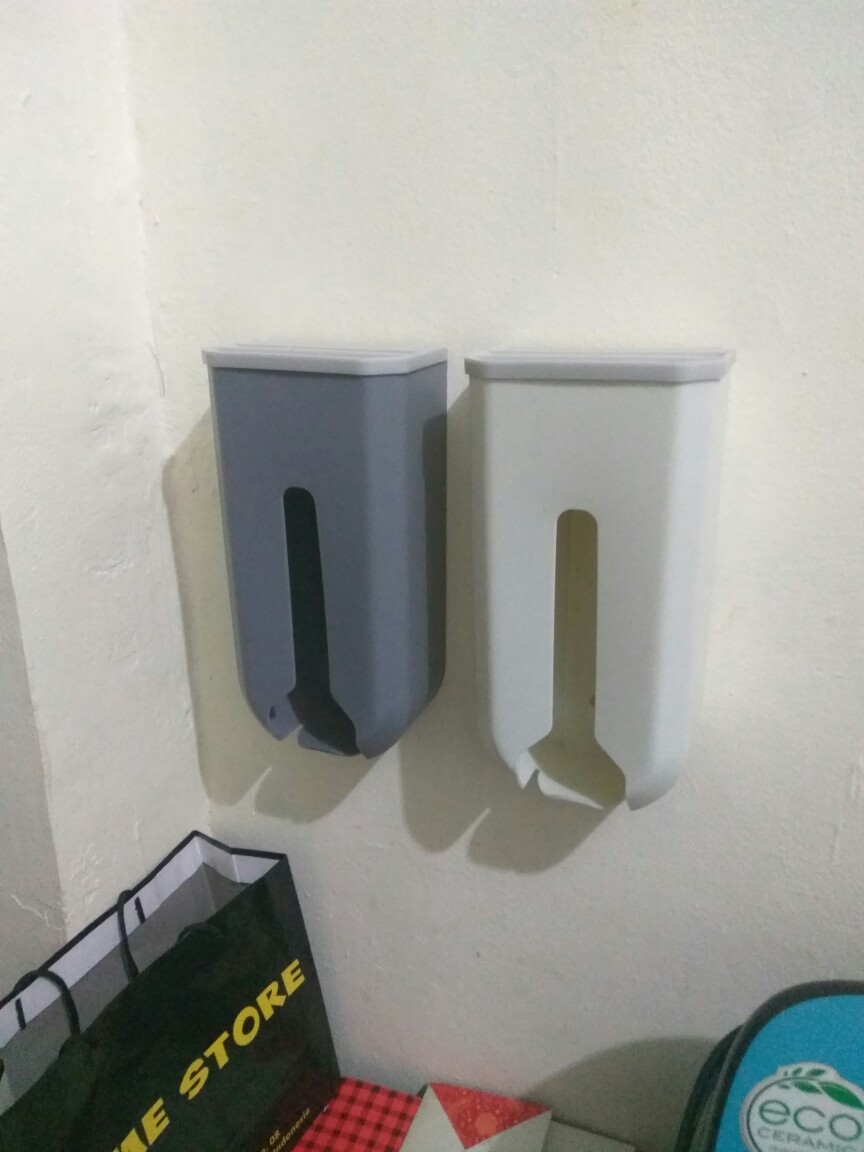 Dispenser Kantong Plastik Sampah Untuk Ditempel Didinding