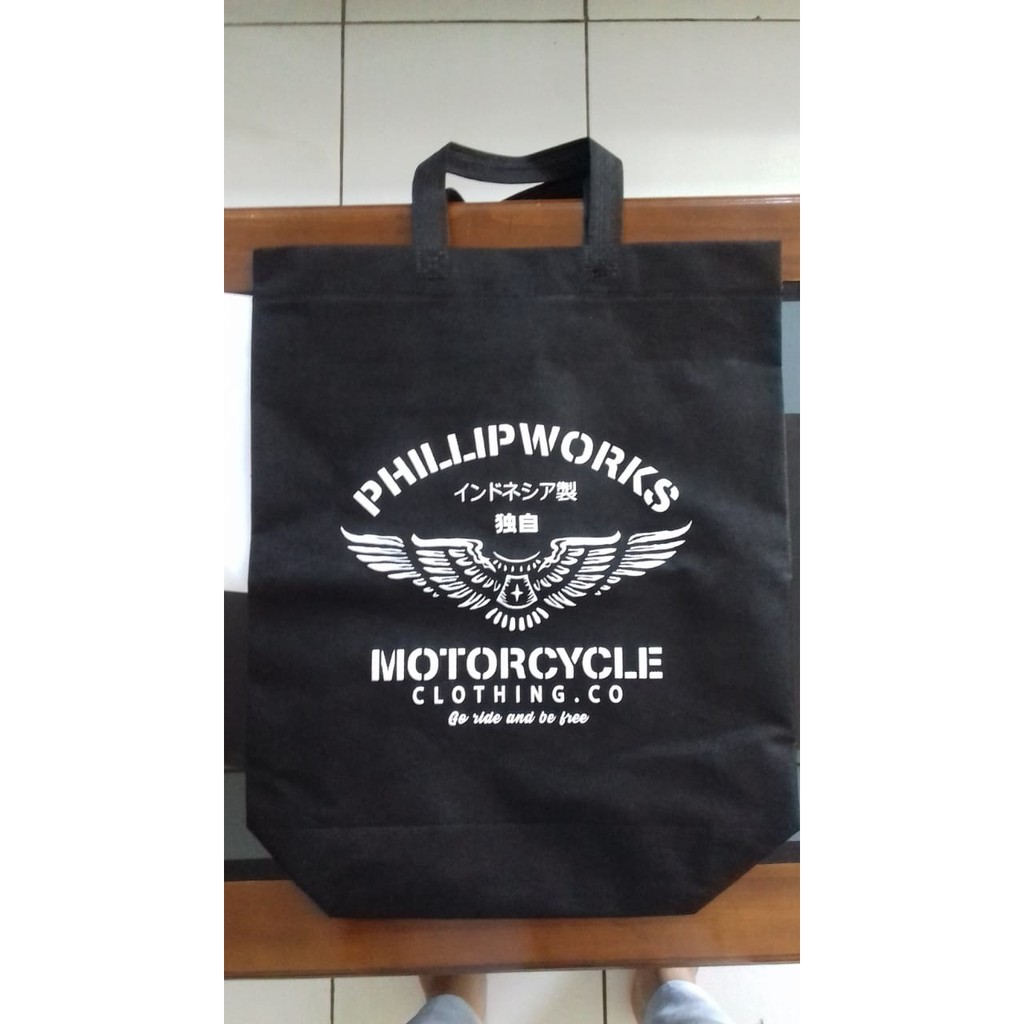 

tas spunbond,tas laken,goodybag spundbond,shoppingbag spundbond,tas non woven