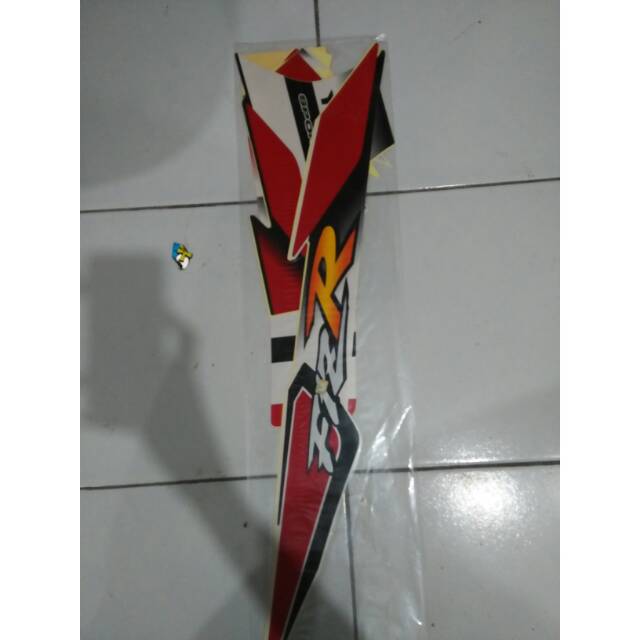 stiker striping fiz r merah putih 2001 2002