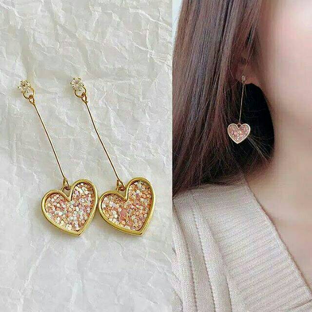 Anting gantung hati E042