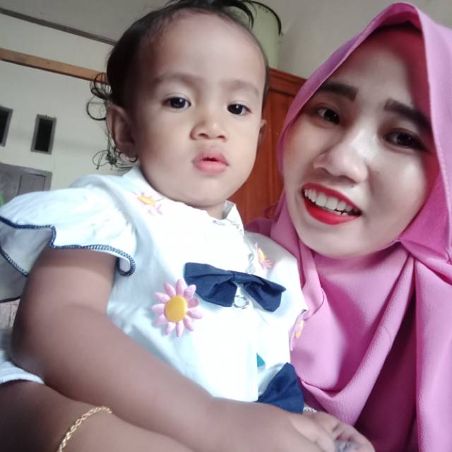 selfiafarayogasieunieiea