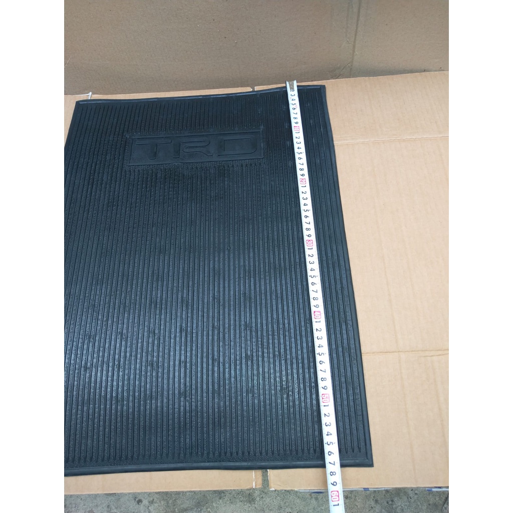 Karpet Mobil Universal TRD Car Mat Karet Tebal Keset Lantai Anti Slip - Karpet TRD Alas Kaki Karet Universal Hitam BIASA