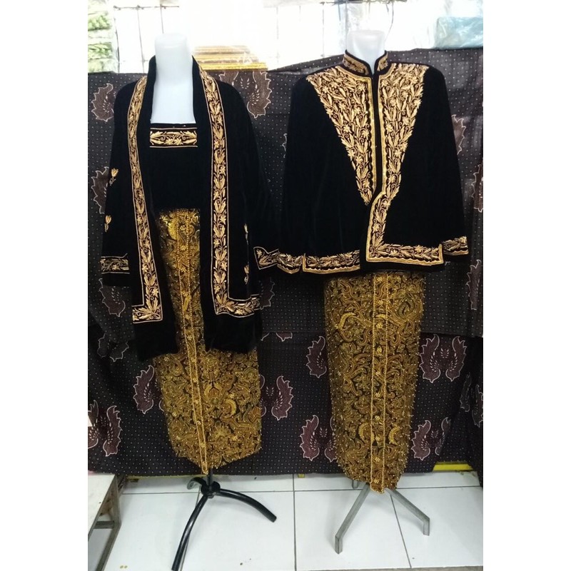 Baju bludru gim kawat jogja/kebaya bludru gim