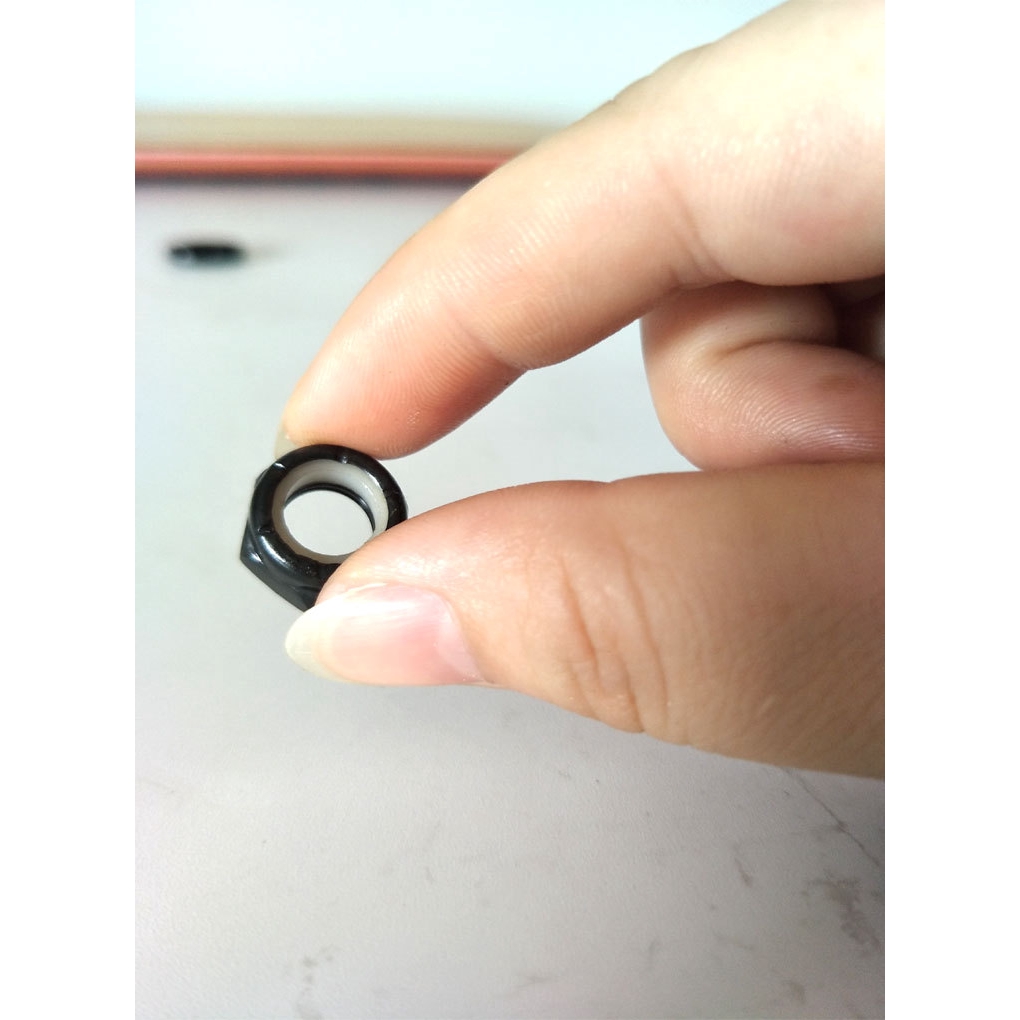 4pcs / 1 Set Mur Segi Enam Bahan Maple Untuk skateboard