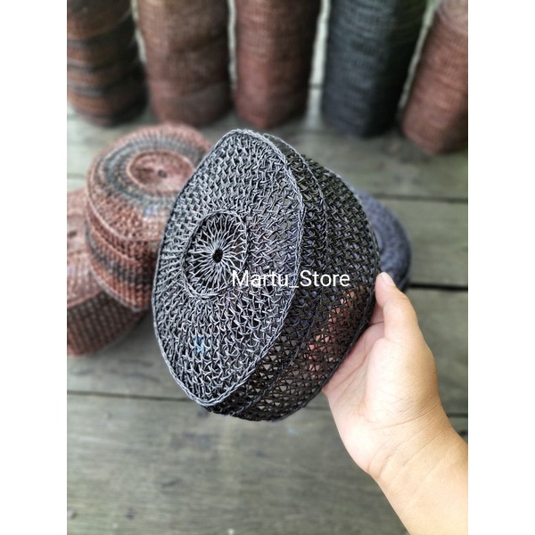 Peci/songkok/Kopiah dari Bahan Rotan Warna Hitam