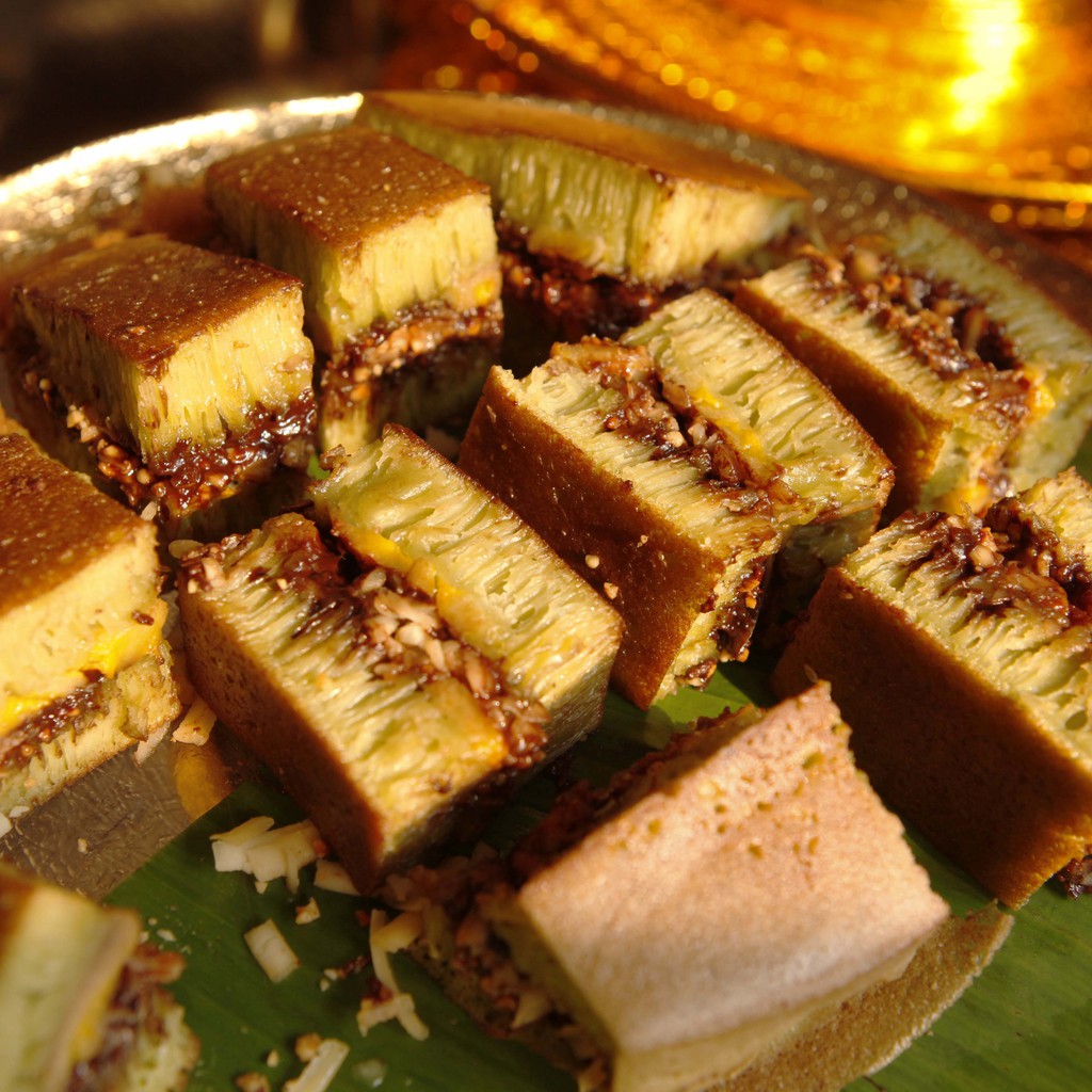 Kue Terang Bulan Maknyus / Martabak Manis