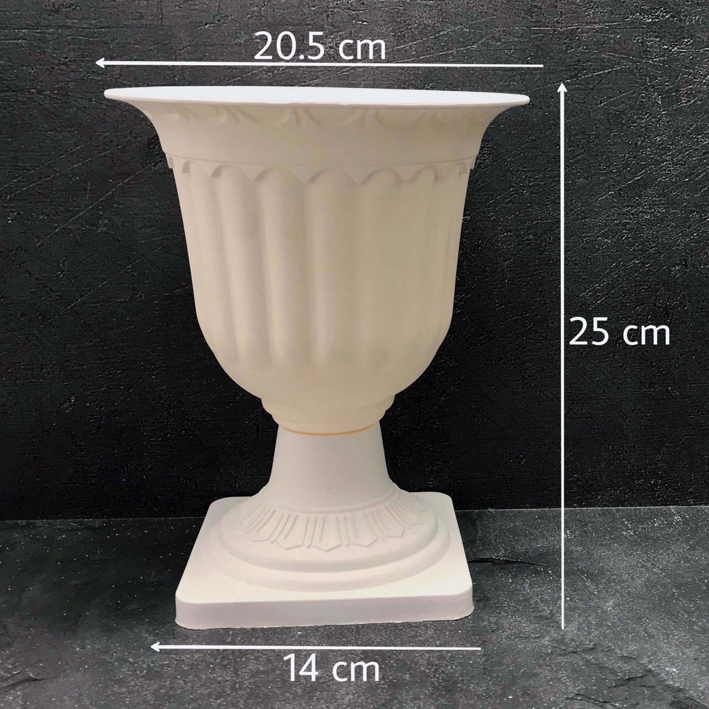 Pot Plastik Klasik Tinggi 25 cm Diameter 20.5 cm, Vas Bunga