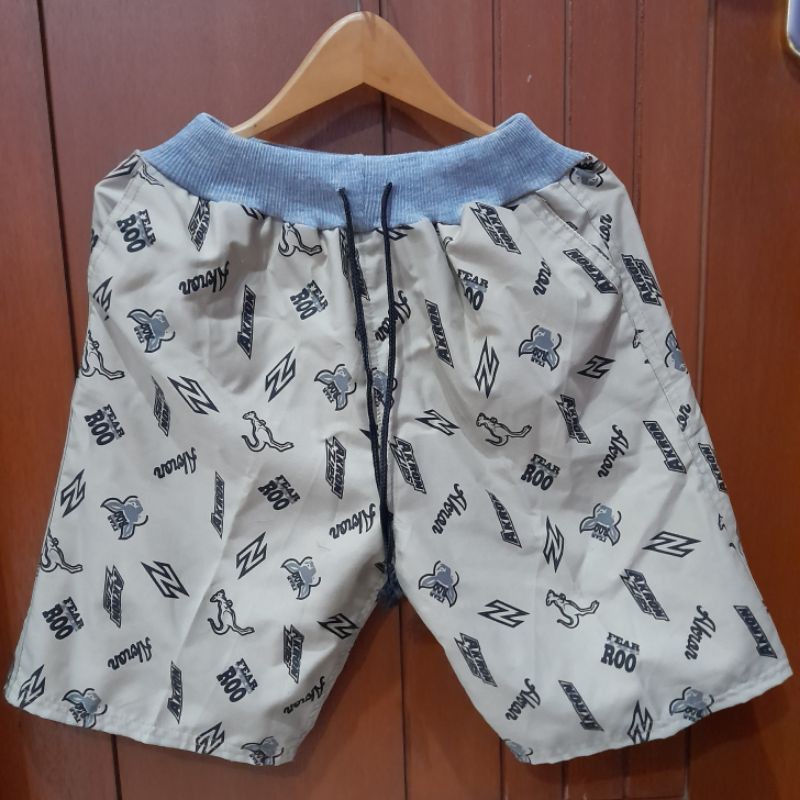 CELANA MOTIF SANTAI/BOKSER SURFING