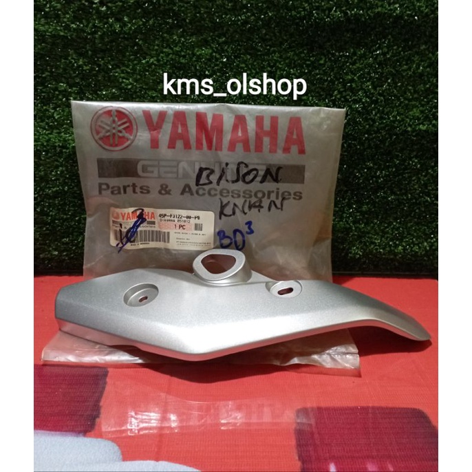 Kuping Lampu Yamaha Byson Sebelah Kiri Asli ( 45P-F3122-00-P0 ), Sebelah Kanan ( 45P-F3132-00-P0 )