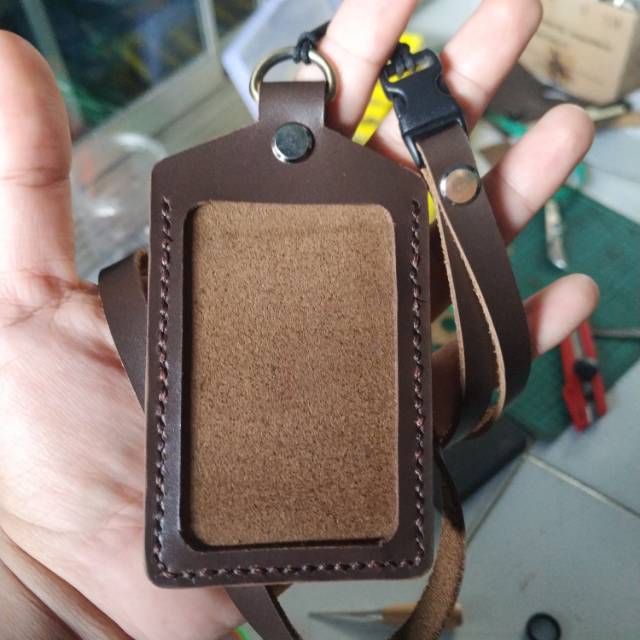 

Leather | Lanyard | ID Card