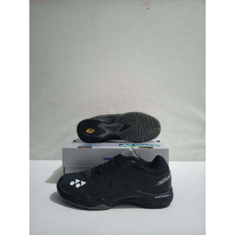 Jual Sepatu Badminton Yonex Aerus Sepatu Yonex Aerus Hitam Shopee Indonesia