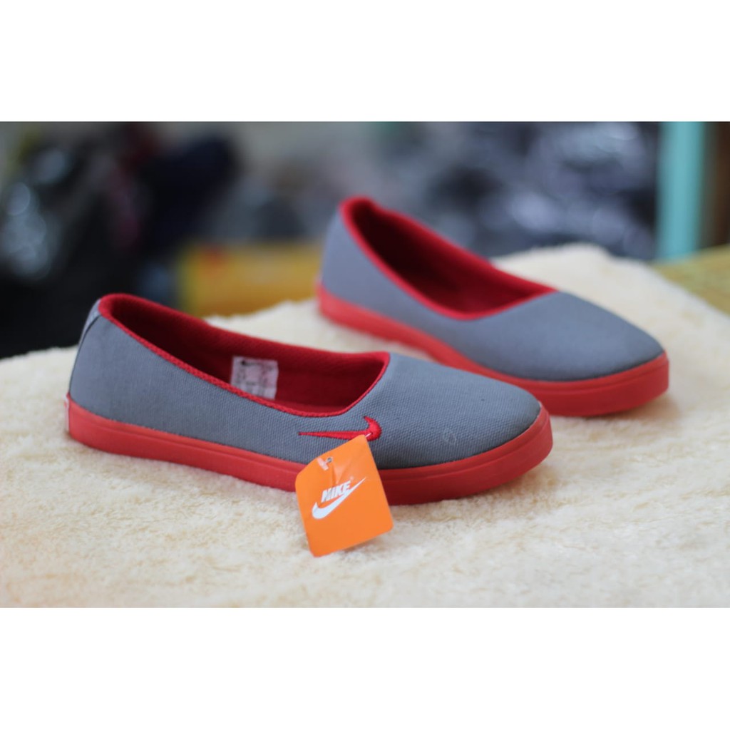 SEPATU SLIP ON WANITA 01 ABU MERAH.SEPATU SANTAI.SEPATU WANITA TERBARU