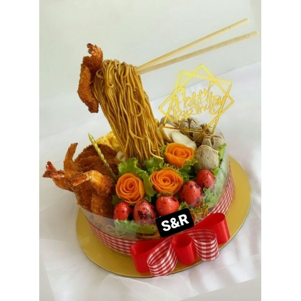 

Flying Noodle Cake