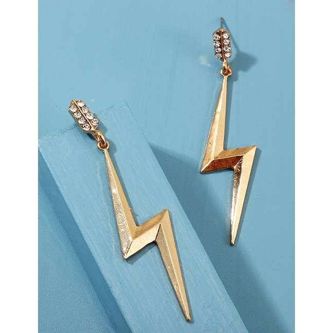 LRC Anting Tusuk Fashion Gold Alloy Lightning Diamond Earrings D28042