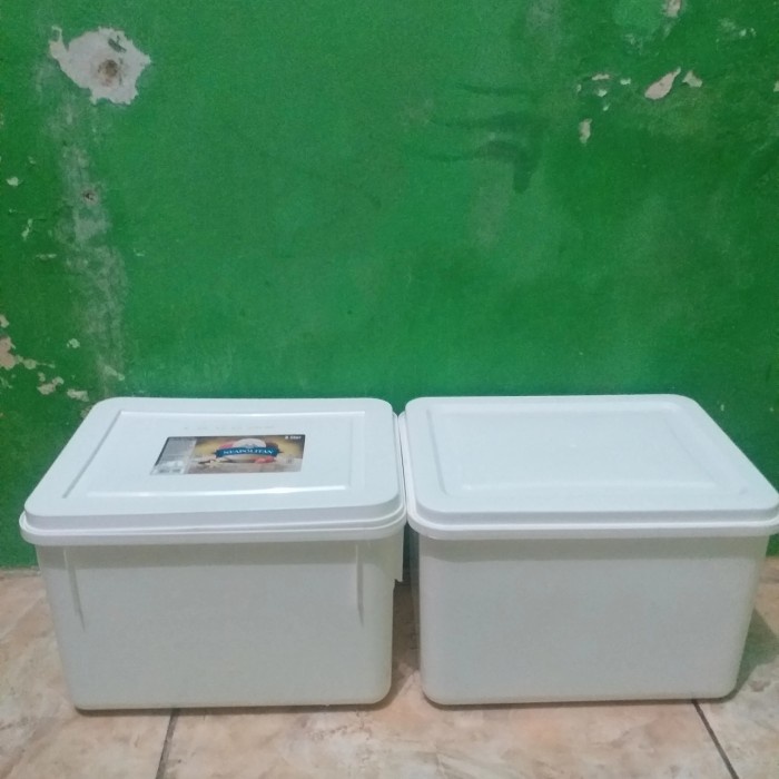 Ember Eskrim Bekas Es Krim Kotak Box Boks Bok Toples Wadah Ice Cream - putih polos, 8 liter kotak