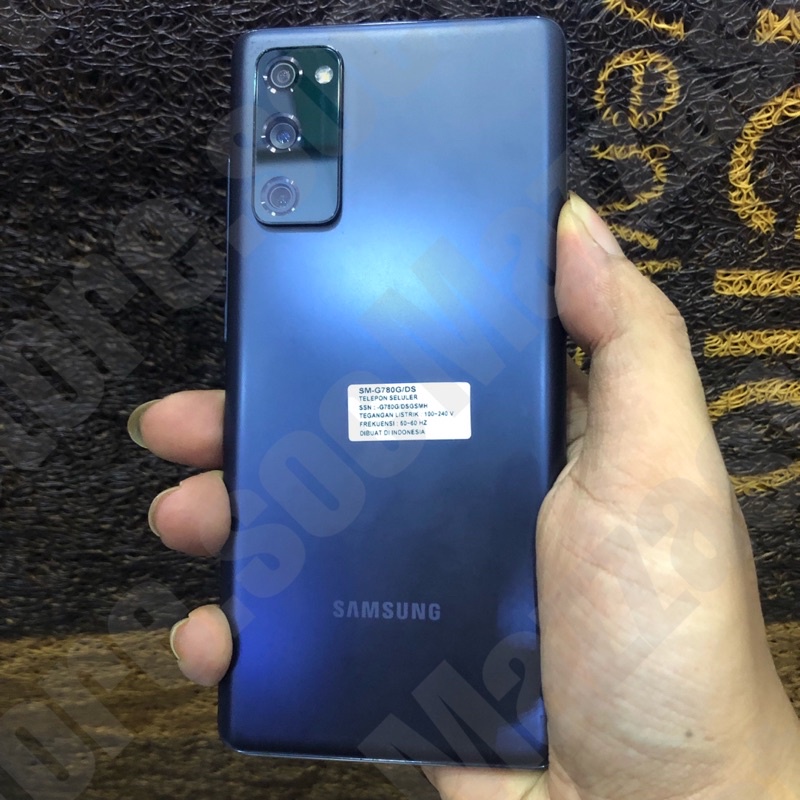 samsung s20 fe snapdragon ram 8/128gb second fullset bekas pakai